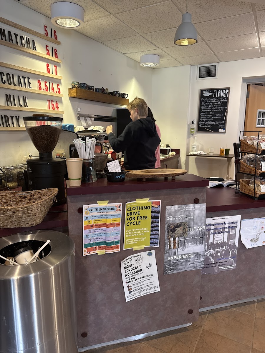 Mary Low Coffeehouse